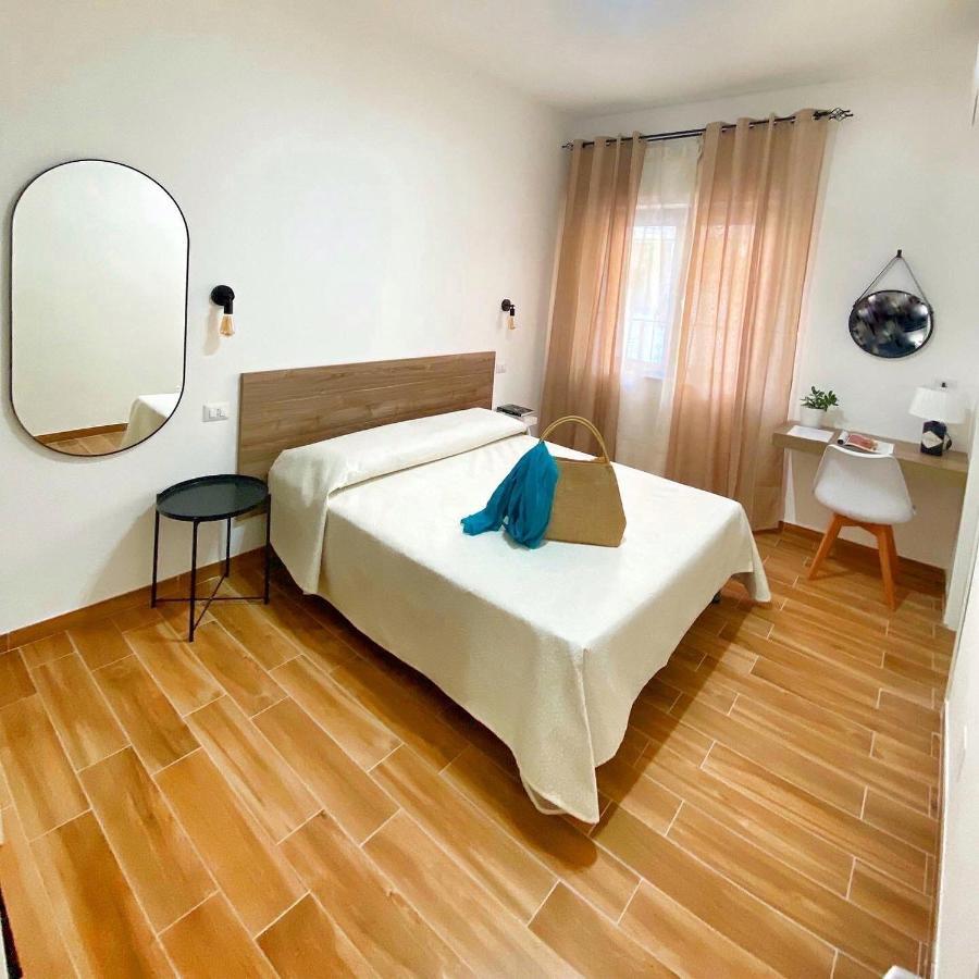 La Maison Derriere Bed & Breakfast *